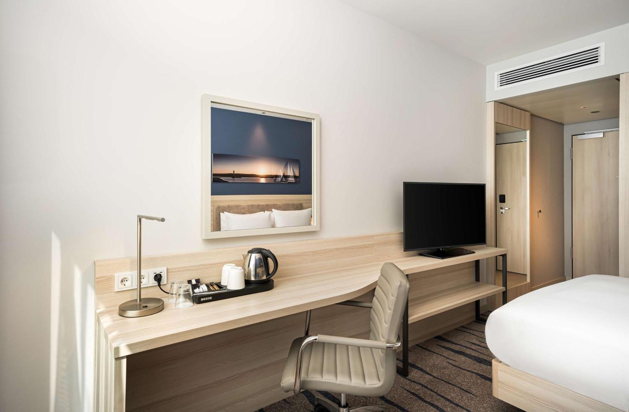 Hampton By Hilton Kiel Hotel Екстериор снимка